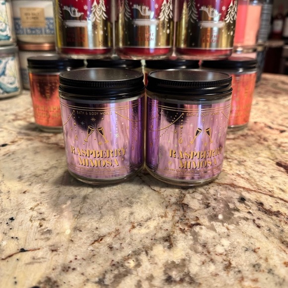 (ONE) Bath and Body Works candle- 1x RASPBERRY MIMOSA 7oz SCENTED CANDLE NEW! - Picture 2 of 3